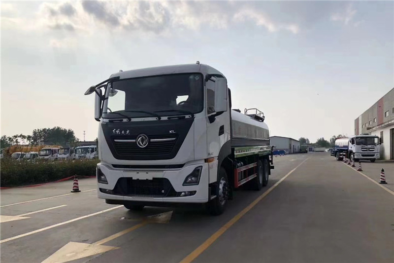 東風(fēng)天龍后八輪20噸噴霧車，國六綠化噴灑車