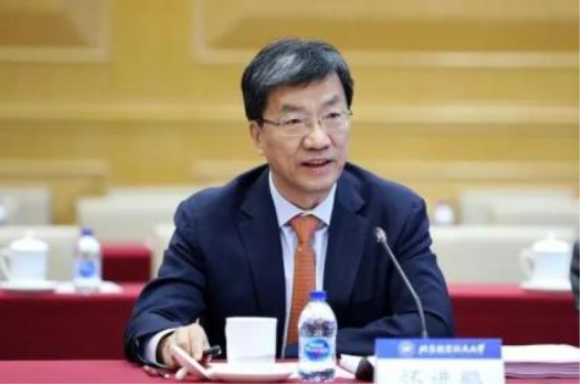 教育信息化行業(yè)迎來改革春風(fēng),懷進(jìn)鵬同志任教育部部長!