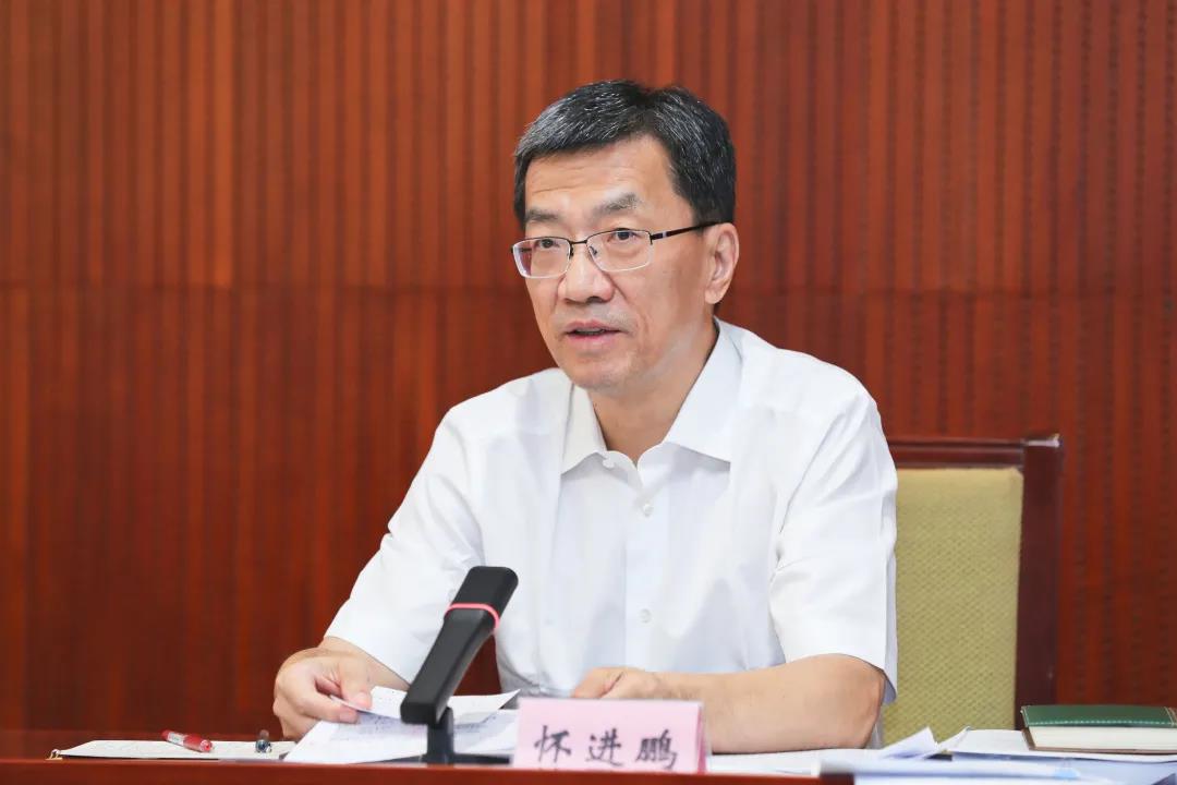 教育部部長懷進(jìn)鵬:4個(gè)“強(qiáng)化”4個(gè)“增強(qiáng)”,推動(dòng)教育高質(zhì)量發(fā)展!